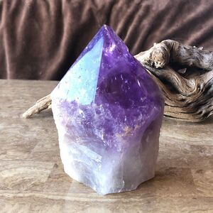 Natural Amethyst Quartz Crystal Point -Brazil  5 " High ,3' WIDE -882 Grm 1.15lb